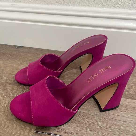 Nine West Women's Pink Suede Open Toe Heels Size 4 - Picture 1 of 7